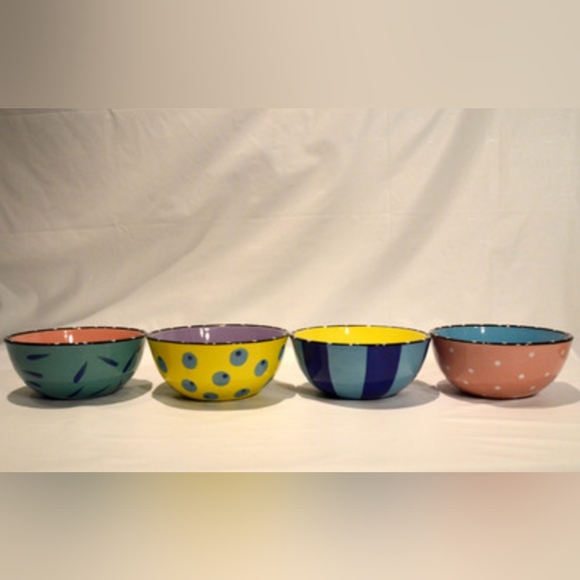 *In SEARCH Of* "Outta Hand" By Amy Hetrick Bowl(s) Condition: GOOD To EXCELLENT - Picture 1 of 2
